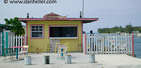 yellow-fish-hut.jpg