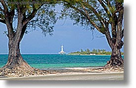 images/Tropics/Bahamas/Nassau/WaterViews/lighthouse-5.jpg