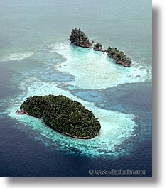 images/Tropics/Palau/RockIslands/twin-isles.jpg