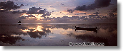 images/Tropics/Palau/Scenics/canoe-sunset-pan.jpg