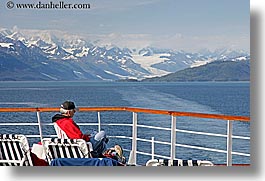 images/UnitedStates/Alaska/CruiseShip/People/person-on-deck-17.jpg
