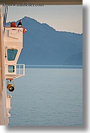 images/UnitedStates/Alaska/CruiseShip/People/person-on-deck-29.jpg