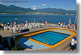 images/UnitedStates/Alaska/CruiseShip/vandeem-pool.jpg