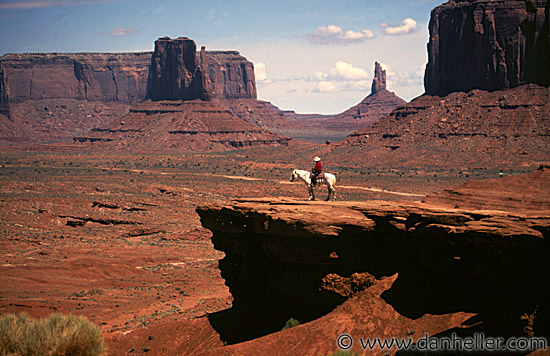 monument-valley-15.jpg