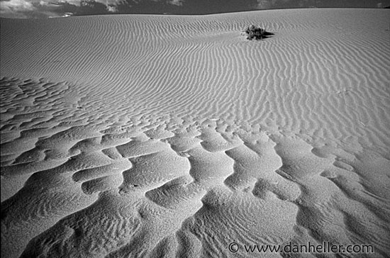 sand-dunes-bw.jpg