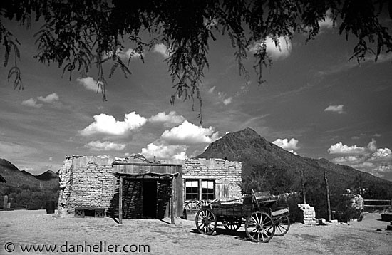 wagon-house-bw.jpg