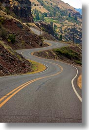 images/UnitedStates/Idaho/HellsCanyon/winding-road.jpg