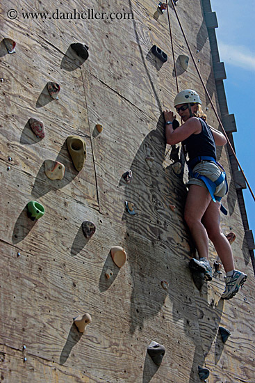 wall-climbing-04.jpg