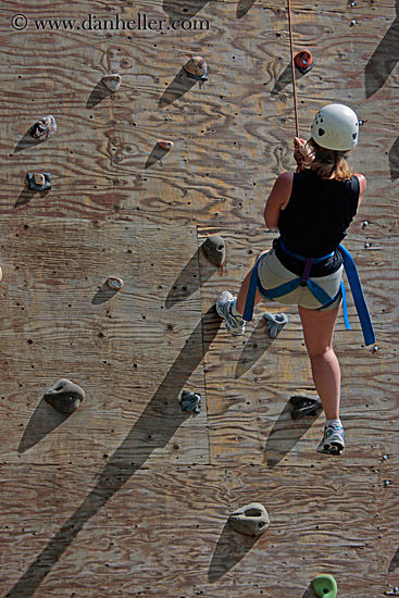 wall-climbing-05.jpg