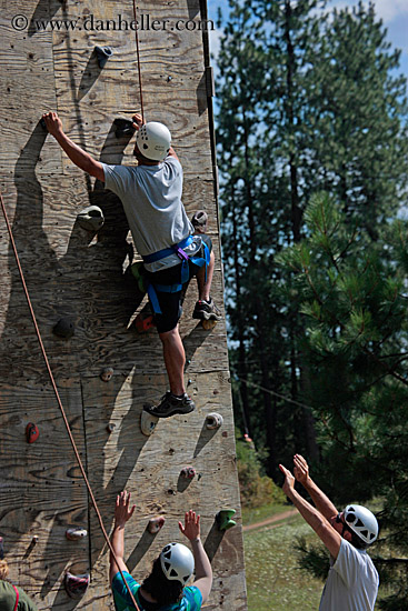 wall-climbing-06.jpg