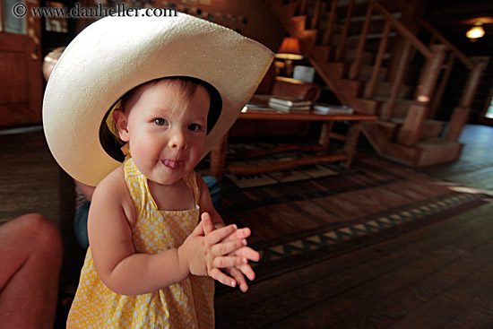 baby-girl-in-big-cowboy_hat-3.jpg