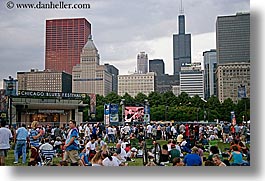 images/UnitedStates/Illinois/Chicago/BluesFestival/blues-festival-crowd-5.jpg