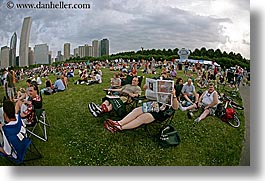 images/UnitedStates/Illinois/Chicago/BluesFestival/blues-festival-crowd-7.jpg