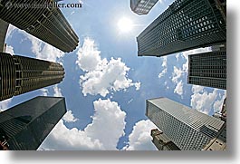 images/UnitedStates/Illinois/Chicago/Cityscapes/clouds-bldgs-upview-fisheye-1.jpg