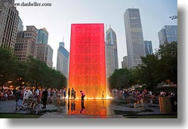 images/UnitedStates/Illinois/Chicago/MilleniumPark/CrownFountains/cityscape-n-red-fntn.jpg