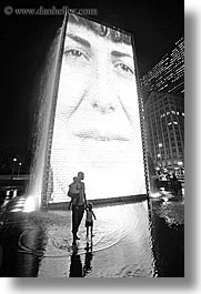 images/UnitedStates/Illinois/Chicago/MilleniumPark/CrownFountains/people-n-fntns-04-bw.jpg