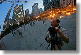 images/UnitedStates/Illinois/Chicago/MilleniumPark/TheCloud/self-reflection-4.jpg