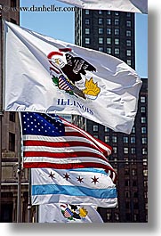 images/UnitedStates/Illinois/Chicago/Misc/illinois-usa-flags.jpg