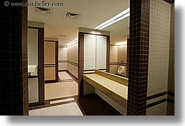 images/UnitedStates/Illinois/Chicago/Misc/public-restroom.jpg
