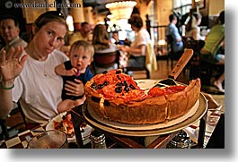 images/UnitedStates/Illinois/Chicago/People/Hellers/deep-dish-pizza-2.jpg