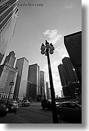 images/UnitedStates/Illinois/Chicago/Streets/LampLights/cityscape-streetlamp-3-bw.jpg