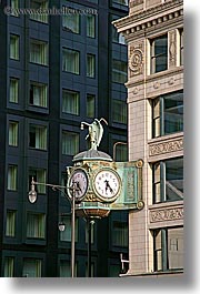images/UnitedStates/Illinois/Chicago/Streets/LampLights/streetlamp-clock-2.jpg