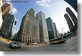 images/UnitedStates/Illinois/Chicago/Streets/car-bus-cityscape.jpg