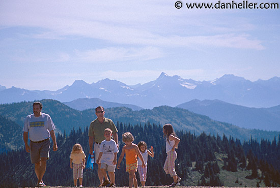 family-hiking.jpg