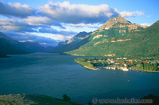 waterton-lake-2.jpg