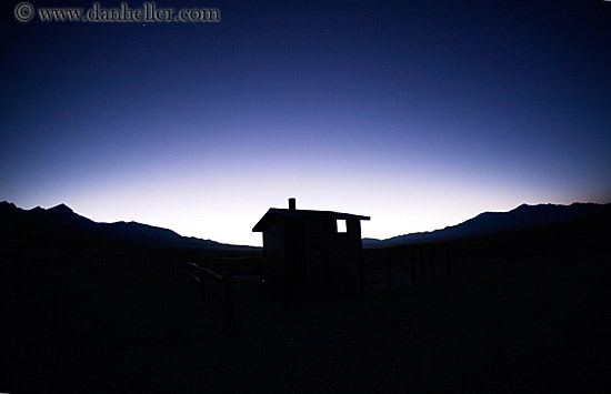 outhouse-stars-4.jpg