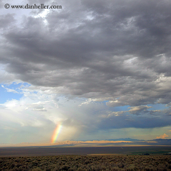 clouds-desert-n-rainbow-08.jpg