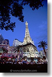 images/UnitedStates/Nevada/LasVegas/Hotels/Paris/paris-dusk-tree.jpg
