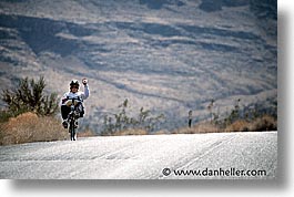 images/UnitedStates/Nevada/RedRock/recumbent-biker-2.jpg