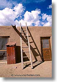 images/UnitedStates/NewMexico/Pueblos/house-ladder.jpg