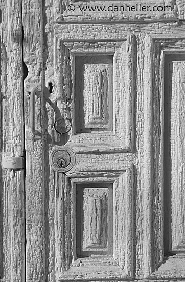 white-door-bw.jpg