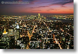 images/UnitedStates/NewYork/Cityscapes/night-city-b.jpg