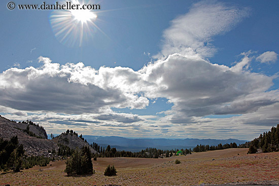 landscape-n-clouds-n-sun.jpg