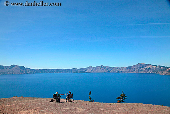 women-sitting-by-lake-2.jpg