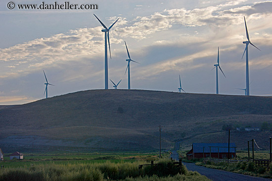 barn-n-windmills.jpg