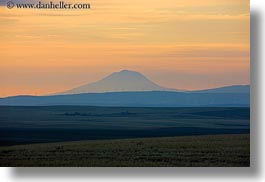 images/UnitedStates/Oregon/Scenics/MtHood/mt_hood-silhouette-at-sunset-3.jpg