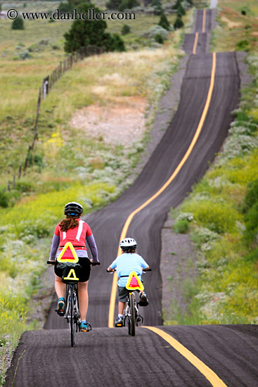 jack-n-sarah-biking-01.jpg