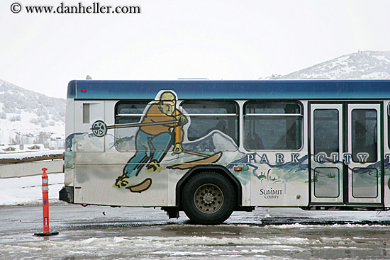 park_city-ski-bus.jpg