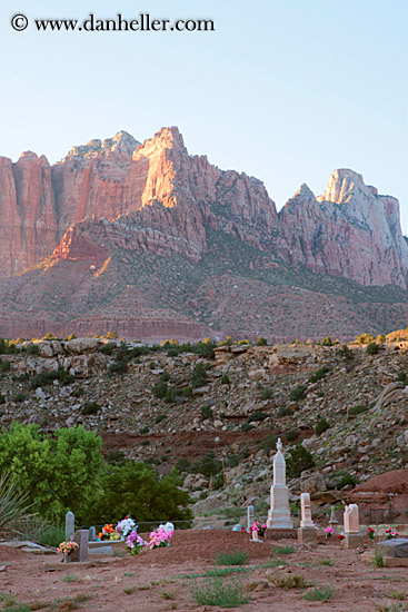 graves-n-sunset-mtns-01.jpg