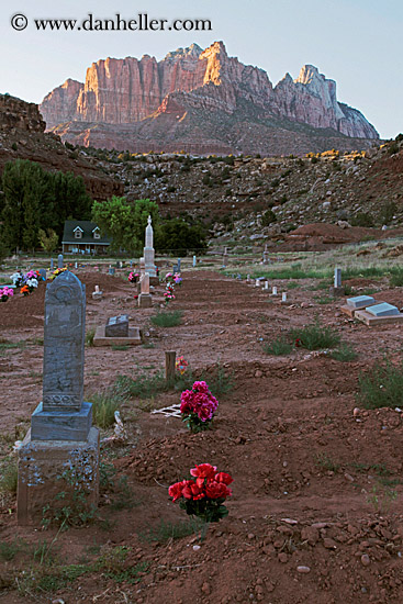 graves-n-sunset-mtns-03.jpg