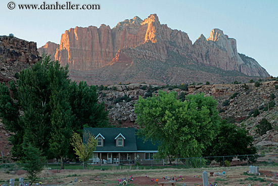 house-n-sunset-mtns-01.jpg