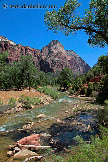 virgin-river-n-mtn-07.jpg