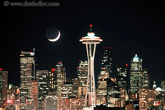 seattle-nite-moon-a.jpg