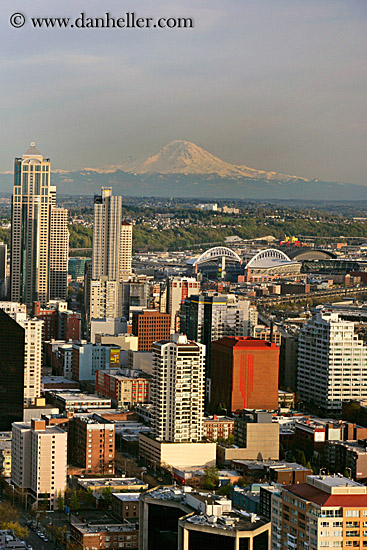 seattle-n-rainier-2.jpg