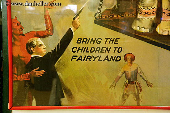 children-fairyland-sign.jpg