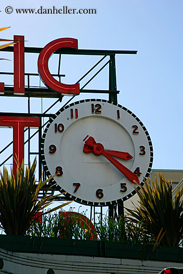 clock-02.jpg